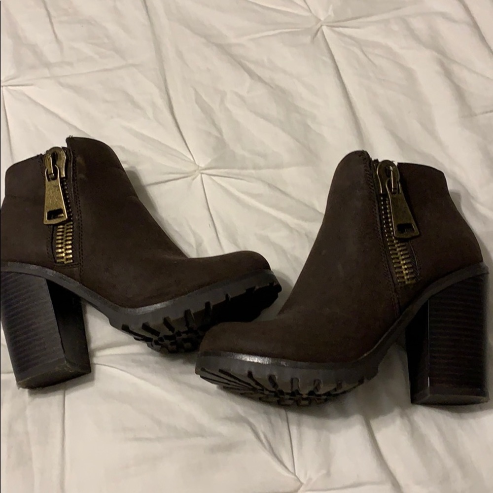 Soda booties